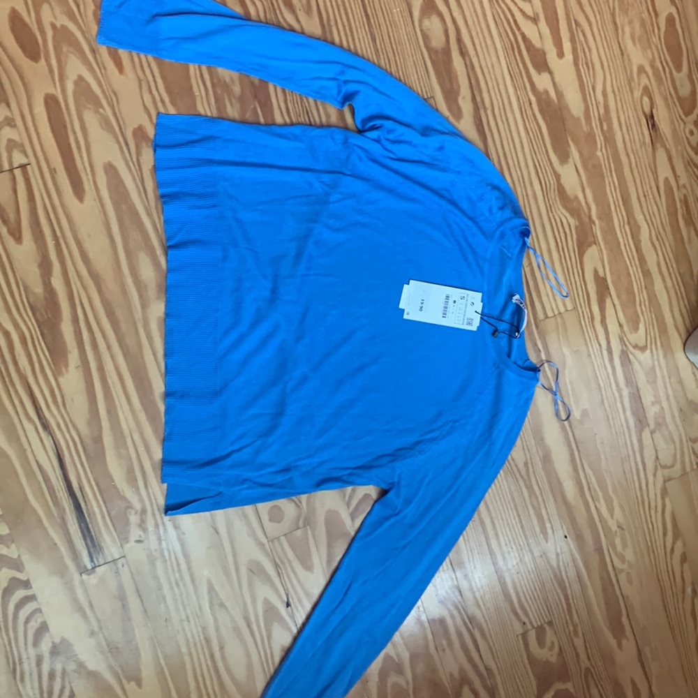 Long sleeve shirt